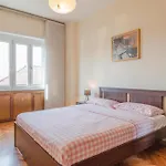 Casa Galluzzi, Ac